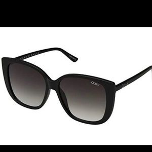 Quay sunglasses- black ever after